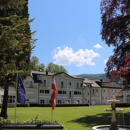 Schloss Kurhotel Strobl Exterior photo