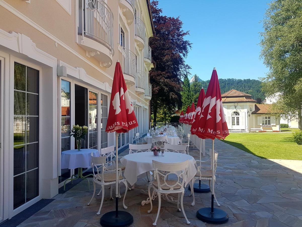 Schloss Kurhotel Strobl Exterior photo